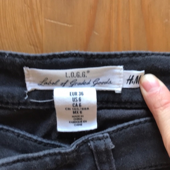 H&M grey pants - Picture 4 of 4